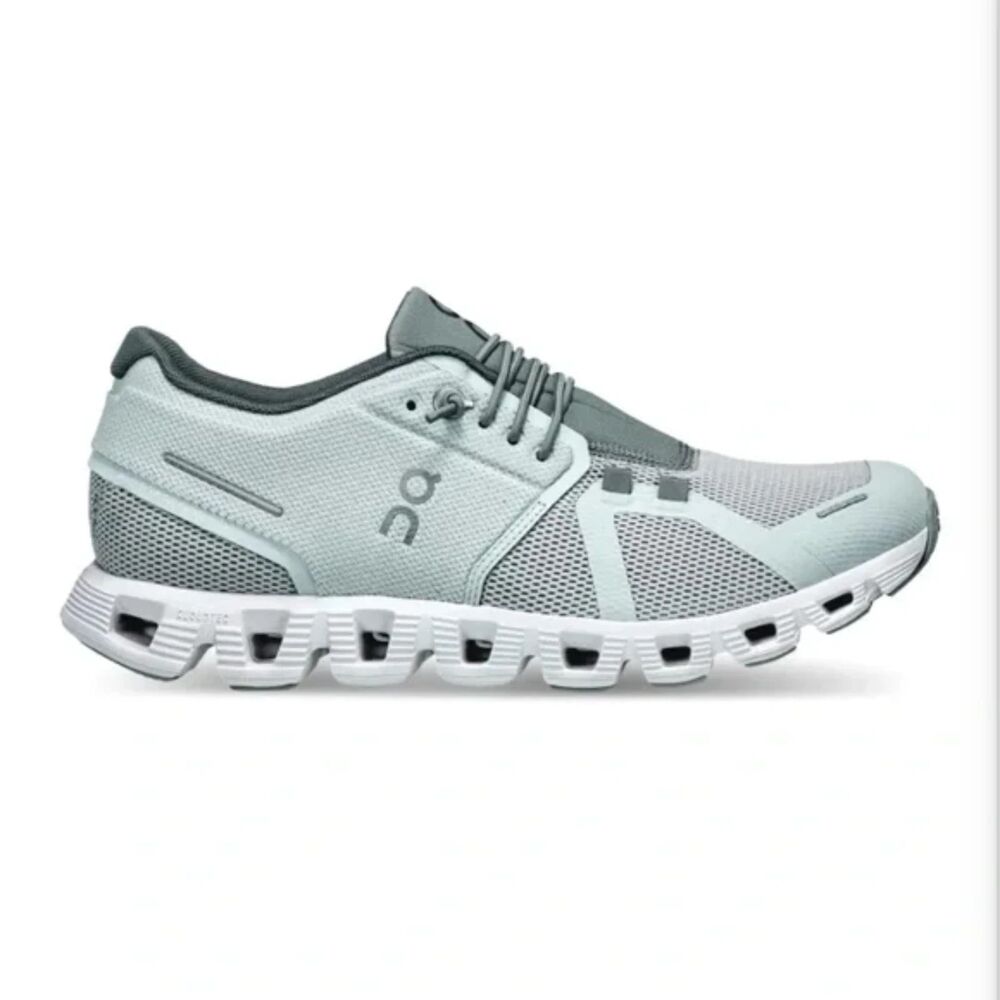 On Cloud 5- Running Women's Cloud 5, Surf/Cobble Size 9